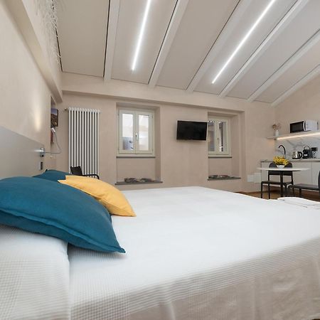 Le Case Di Angelina - Langhe Loft & Suites Farigliano Δωμάτιο φωτογραφία
