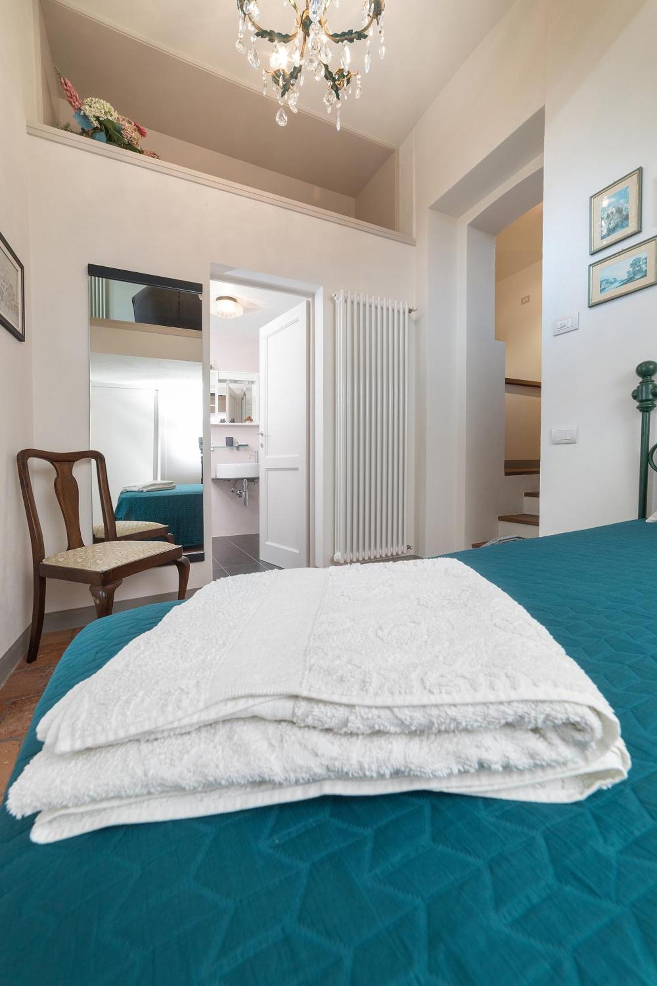 Le Case Di Angelina - Langhe Loft & Suites Farigliano Δωμάτιο φωτογραφία